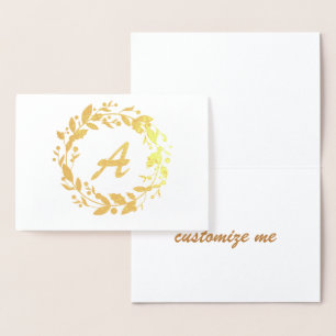 Cartão Metalizado Monograma da família Wreath Natal Elegante Dourado