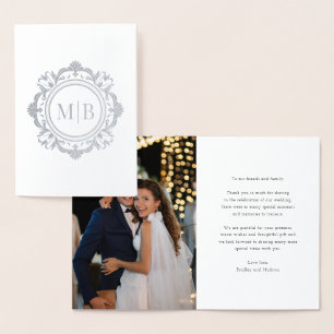 Cartão Metalizado Ornamentado Floral Monograma Casamento Obrigado Fo