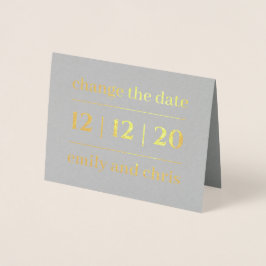 Cartão Metalizado Simples Alteração Moderna da Data Casamento Dourad