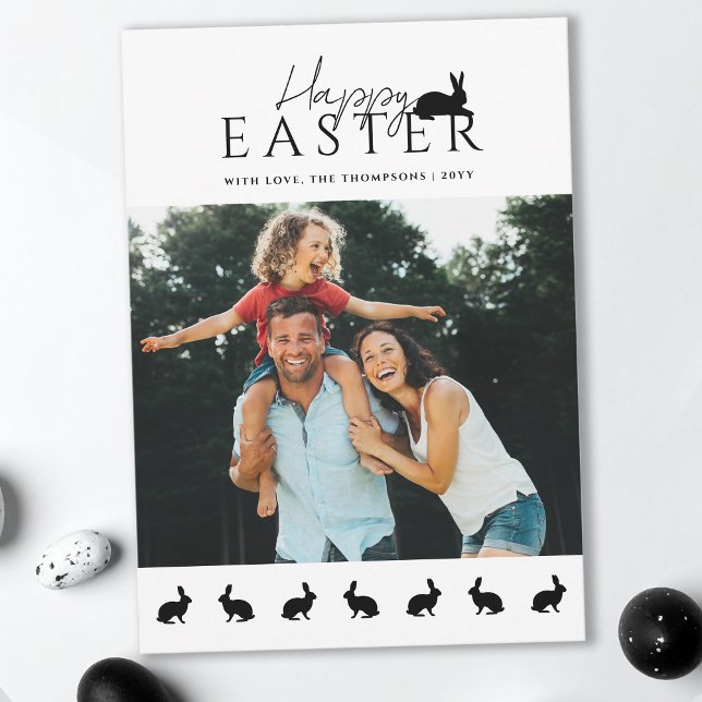 Cartão Modern Family Photo With Bunnies Stylish Easter (Criador carregado)