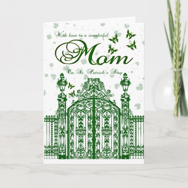 Cartão Mom St. Patrick's Day Card - Clover Gate And Butte (Frente)