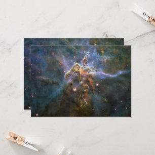 Cartão Montanha Mística na Nebulosa Carina Hubble Espaço