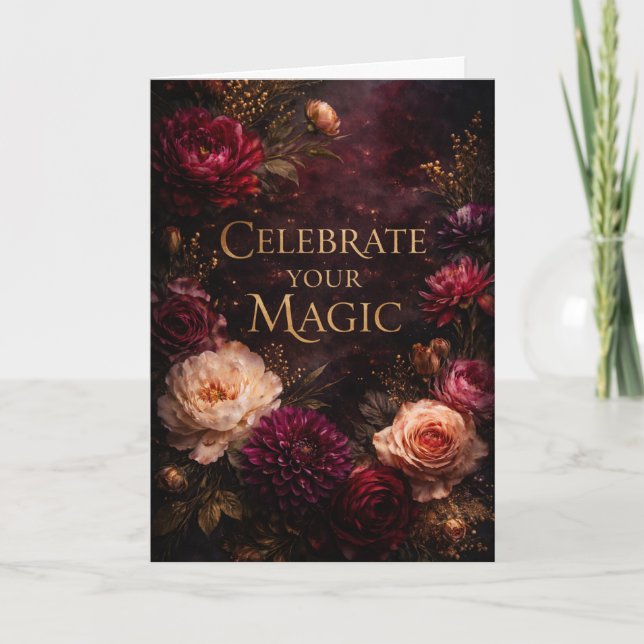Cartão Moody Dark Floral Gold Script Birthday Card (Frente)