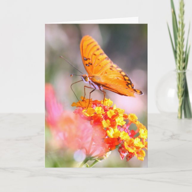 Cartão Mother's Day Butterfly pinks and yellow blooms (Frente)