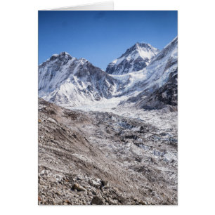 Cartão Mt Everest e Campo Base na Montanha Snowy Himalaya