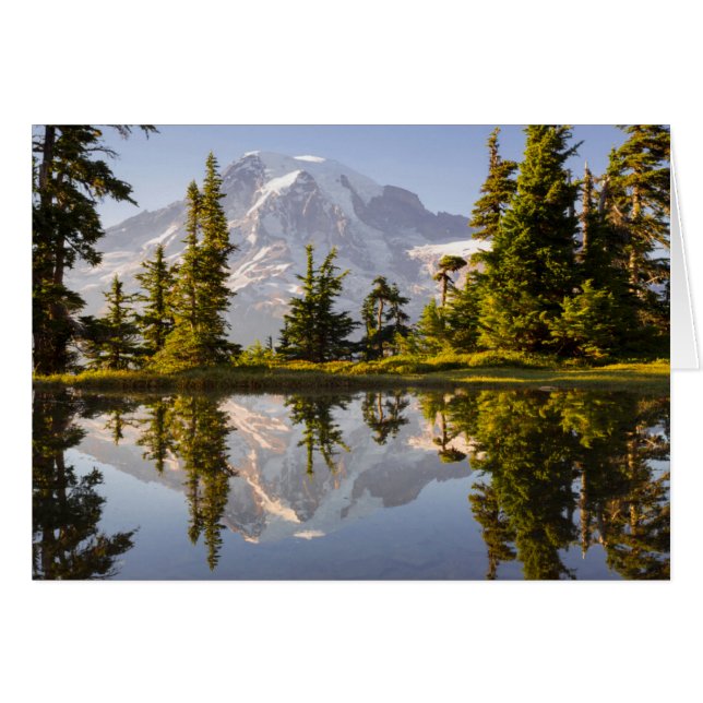 Cartão Mt. Rainier refletido em um tarn perto de Plummer  (Frente Horizontal)