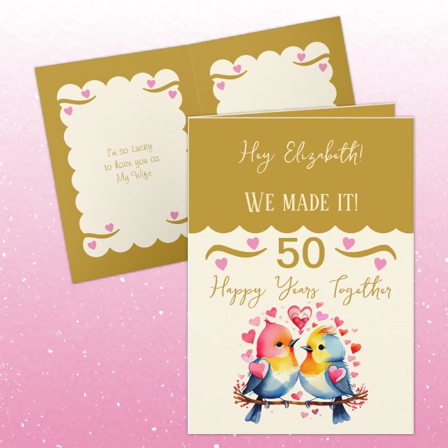 Cartão Mulher: 50º aniversário pássaros dourados cor-de-r (Criador carregado)