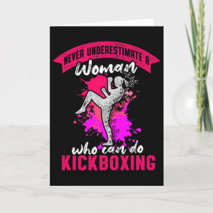 Cartão Mulher de Kickboxing Treino de Kick Boxing 