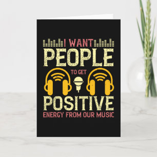 Cartão Música obtém energia positiva de nossa música