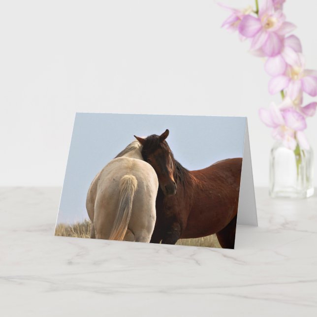 Cartão Mustangs selvagens do Ocidente (Orquídea)