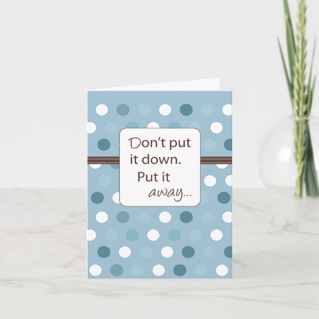 Cartão Não o ponha no chão, coloque-o fora. (Frente)