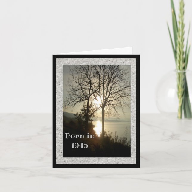 Cartão Nascer em 1945 Fatos de diversão de aniversário Ca (Frente)