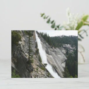 Cartão Nevada Falls no Parque Nacional de Yosemite