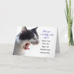 Cartão Noivado de Gagging Funny Gluten Free Cat<br><div class="desc">Este gatinho histérico de amortecimento está liberando glúten e tudo o mais entre eles exceto os loucos.  Você nunca estará livre dos loucos.</div>