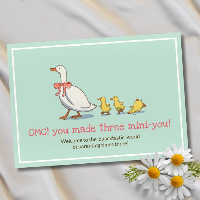Cartão Novos Patos Bebês Menores Triples Verdes Parabéns (New Baby Ducks Mint Green Triplets Congratulations Card)