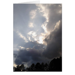 Cartão nuvens de tempestade entrando