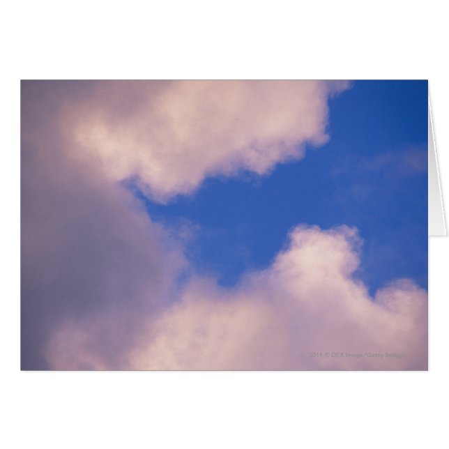 Cartão Nuvens negras contra o céu azul (Frente Horizontal)