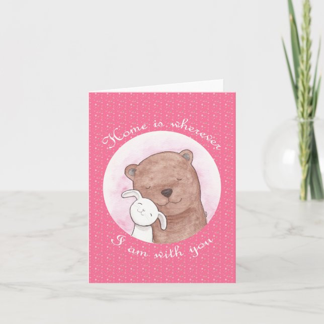 Cartão O Bear e o Bunny Love Home estão onde o Aniversári (Frente)