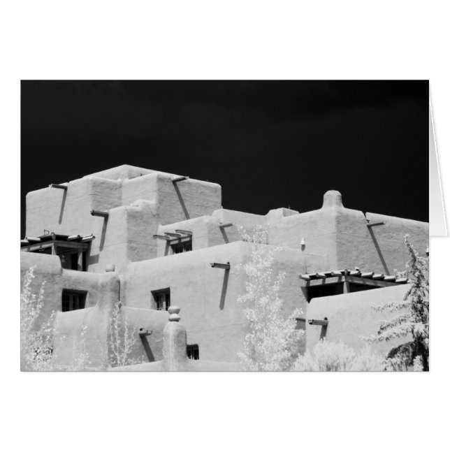 Cartão O estilo Pueblo adobe Inn em Loretto, Papais noeis (Frente Horizontal)