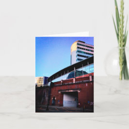 Cartão O lado da estação de trem