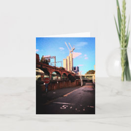 Cartão O lado das vias do comboio