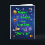 Cartão O melhor aniversário do filho no Universo<br><div class="desc">Dê seu passo amoroso no espaço filho o melhor cartão de aniversário de todos os tempos! Diga ao seu filho que ele é o melhor do universo. Uma cena espacial com todos os planetas e a lua alinhando para desejar um aniversário muito feliz.</div>