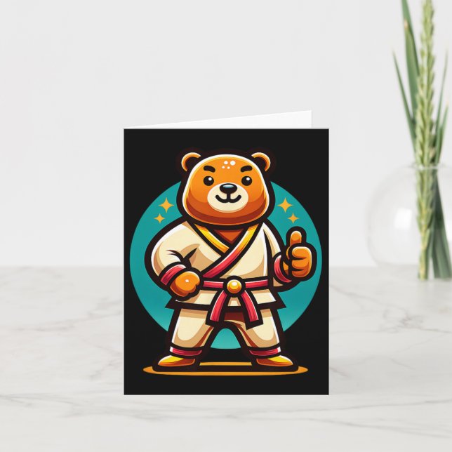 Cartão O Urso De Karate Pose Os Dentes Para Cima (Frente)