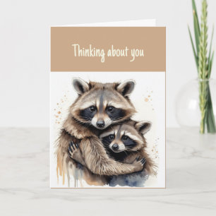 Cartão Olá! Pensando em vocês dois Casais Raccoon Hugs
