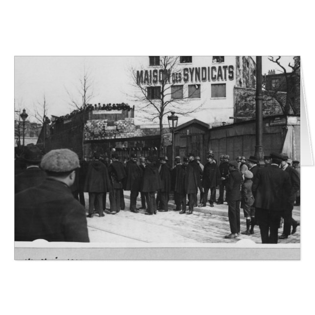 Cartão Os arredores da Maison des Syndicats, (Frente Horizontal)