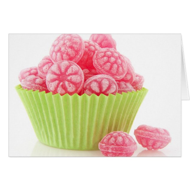 Cartão Os doces saborosos dos doces da framboesa no copo (Frente Horizontal)