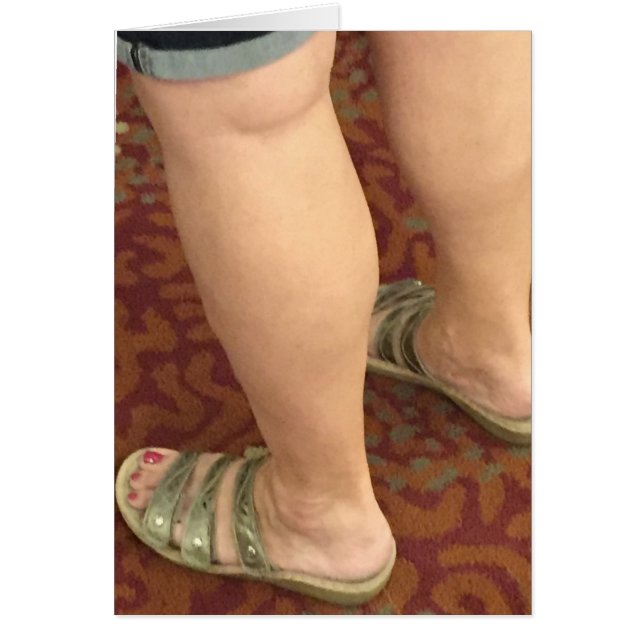 CARTÃO OS HOMENS PERTENCEM NOS PÉS DAS MULHERES (Frente)