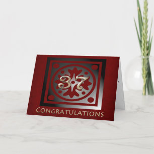Cartão Ouro Elegante Vermelho do Aniversário de 37 Anos d