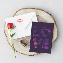 Cartão Palavra de amor com formas cardíacas.