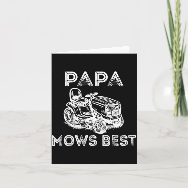 Cartão Papa Mows Funny Lawn Mower Father's Day Grandpa  (Frente)