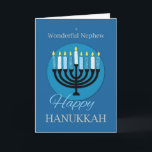 Cartão Para o Sobrinho Hanukkah Menorah no Azul Escuro<br><div class="desc">Surpreenda um sobrinho maravilhoso com este cartão azul escuro que lhe envia saudações e desejos de Hanukkah. Adorará,  sem dúvida,  a mensagem que esta carta lhe traz para esta celebração de férias. Solicite sua cópia deste cartão agora!</div>