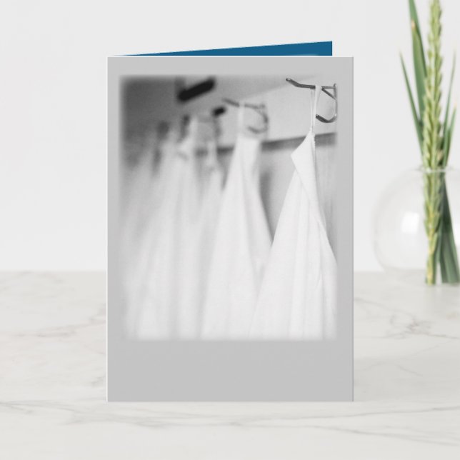 Cartão Parabéns de Cerimônia de Casaco branco Oa hipocrát (Frente)