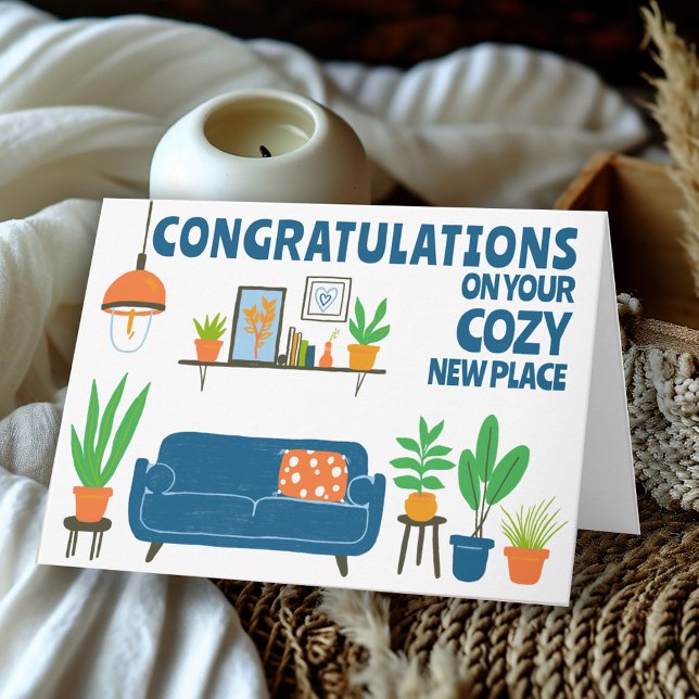 Cartão Parabéns Nova Sala de Estar Louca em Casa (Congratulations New Home Cozy Cute Living Room Custom Housewarming Colorful Whimsical Greeting Card
)