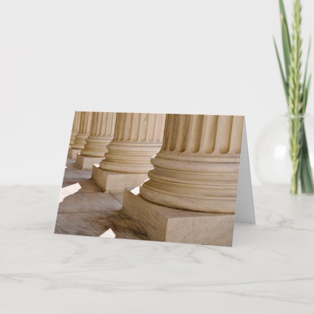 Cartão Parabéns sobre Pilares de Grau de Direito (Frente)