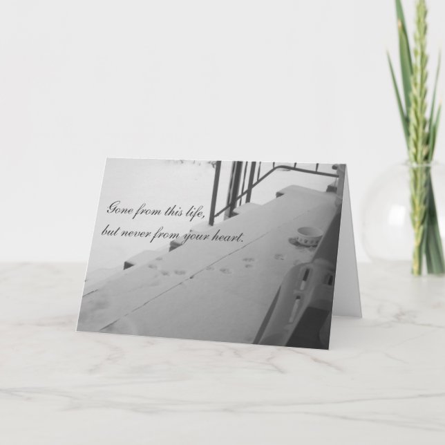 Cartão Paw Prints in the Snow Pet Sympathy Card (Frente)