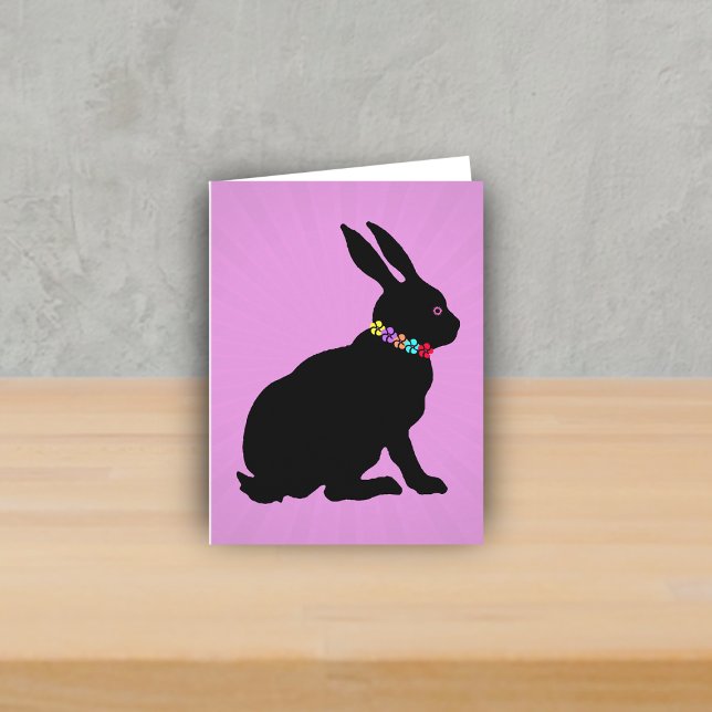 Cartão Perfil lateral sentado Coelho Negro Flor Olho Rosa (Black silhouette sitting rabbit wearing colourful flowers on spring or Easter note card.)