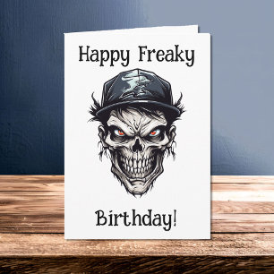 Cartão Personagem Zumbi de Aniversário Freaky Feliz