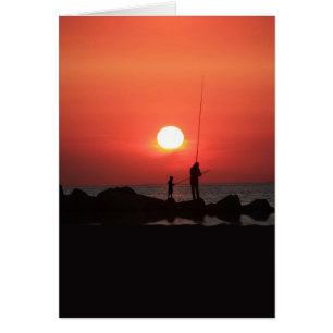 Cartão Pesca de adultos e crianças ao pôr do sol