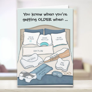 Cartão Pillow de aniversário engraçado para quem está env
