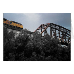Cartão ponte de locomotiva na passagem de comboios