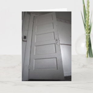 Cartão porta assustador