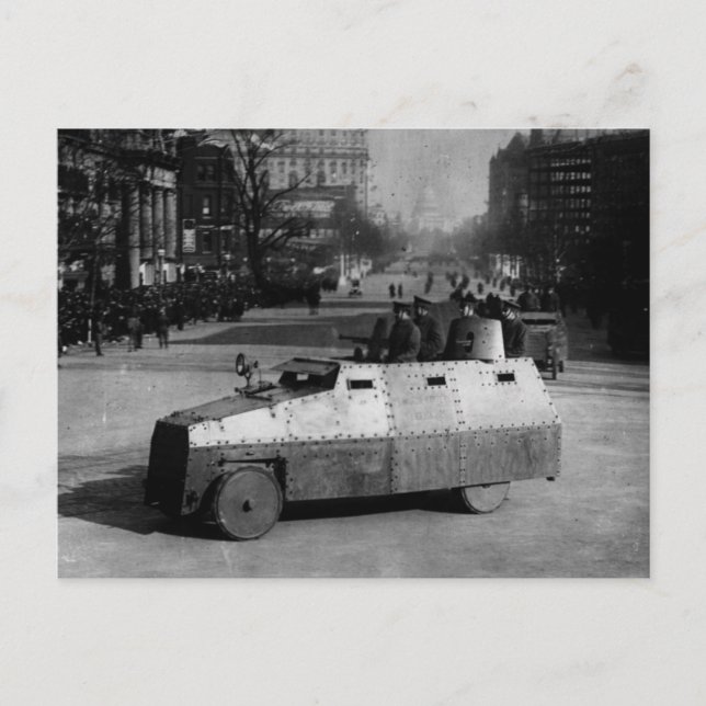 Cartão Postal 27 de março de 1917: Esquadrão dos veículos blinda (Frente)