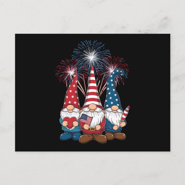 Cartão Postal 4 de julho Gnomos Funny Patriotic USA Flag (Frente)