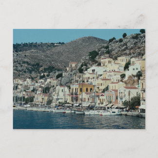 Cartão Postal A abordagem ao porto em Symi Island, Dodecan