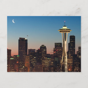 Cartão Postal A bandeira americana voa entre a lua ascensão