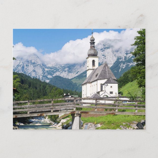 Cartão Postal A igreja paroquial de Ramsau na Baviera, Alemanha (Frente)